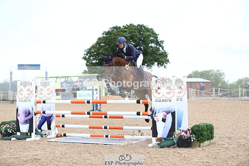 230812A-121157-08749 - Cls 32 Foxhunter