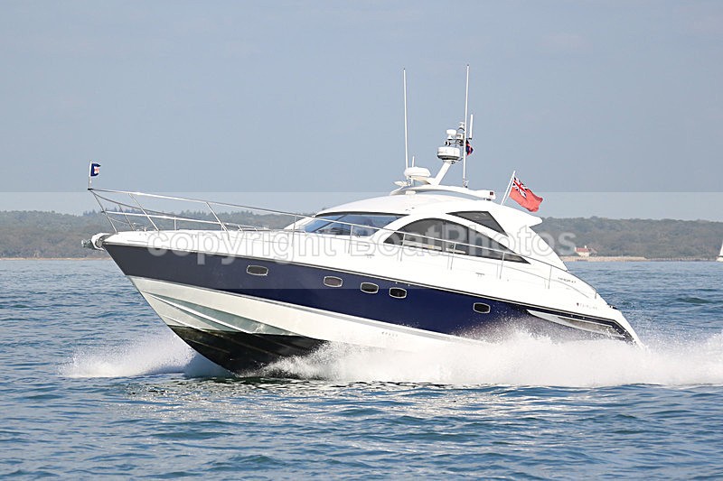 150926 UHURU - GRAN TURISMO WT7A2764 - Motorboats - Hardtop