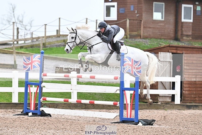 260130-132805-00563 - Cls 6 Foxhunter and 1.20m Open