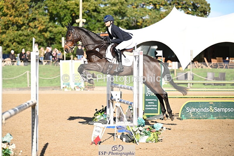 251024A-111023-06719 - B-163-Molly.Grew