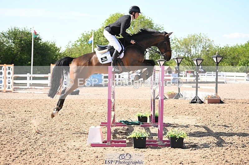 250510-163733-12191 - Cls 25 Snr Newcomers