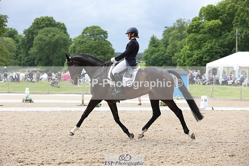 240524-160908-10065 - 370-STORM_IN_DECEMBER-Claire_Fielding