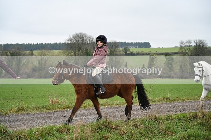 WJ7_9676 - Walk out..