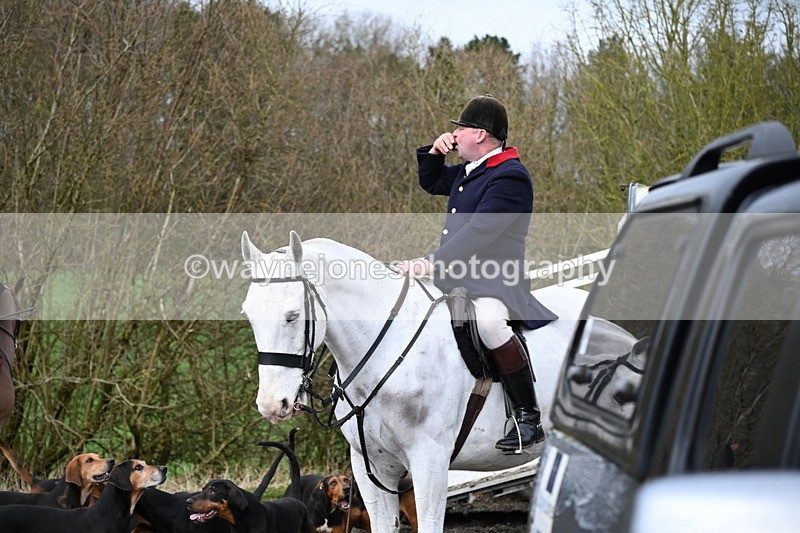 WJ6_8537 - Meet & Line One