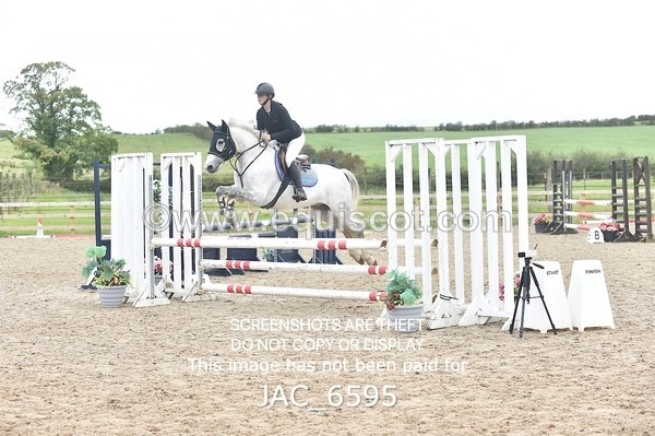 JAC_6595 - CLASS 15 SUN Pony Discovery / 90cm Open