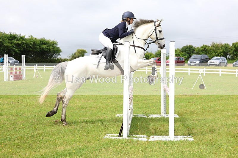 3E7A6505 - Class 8: Junior 90cm