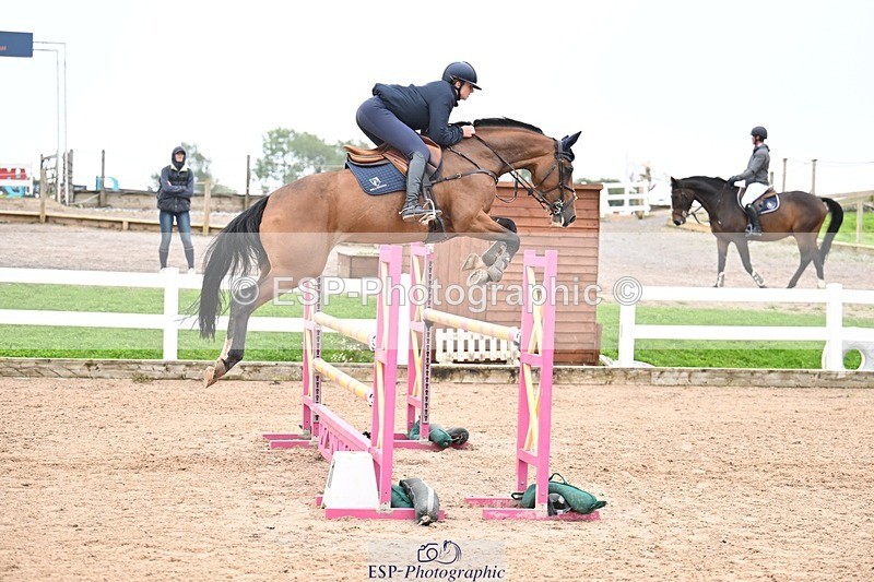 250917-131025-00599 - Cls 4 Newcomers and 1.10m Open