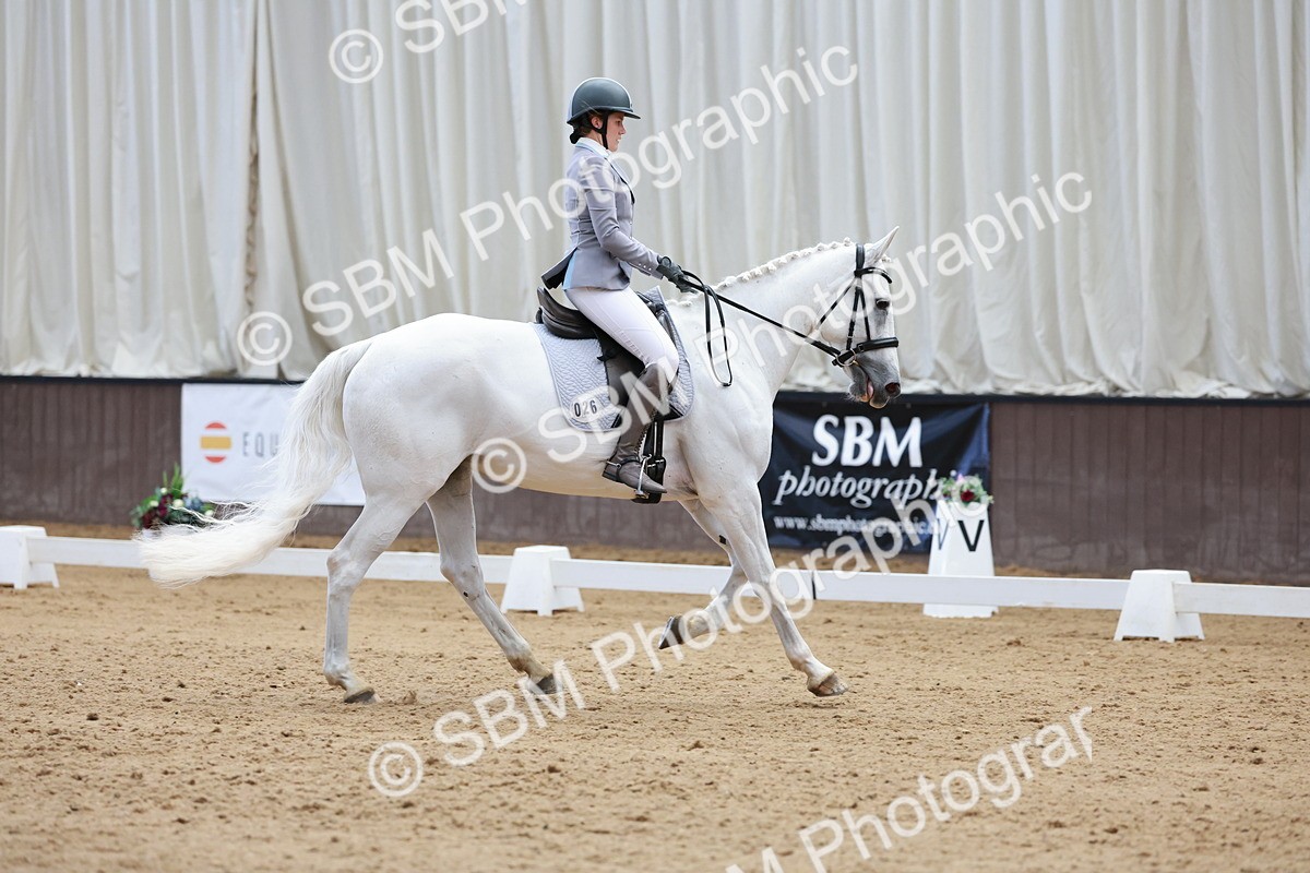 SBM_008154 - Class 6b - Novice 6 - 9.28-10.41