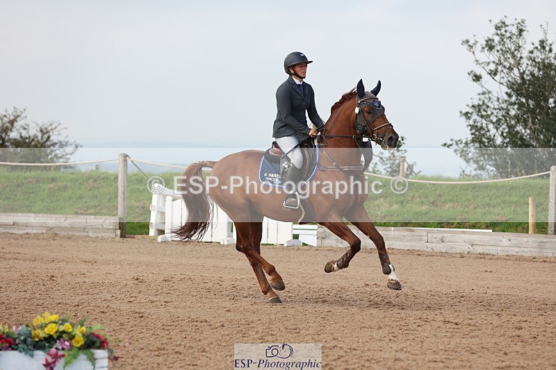 230915A-105403-01570 - Cls 2 Snr Foxhunter