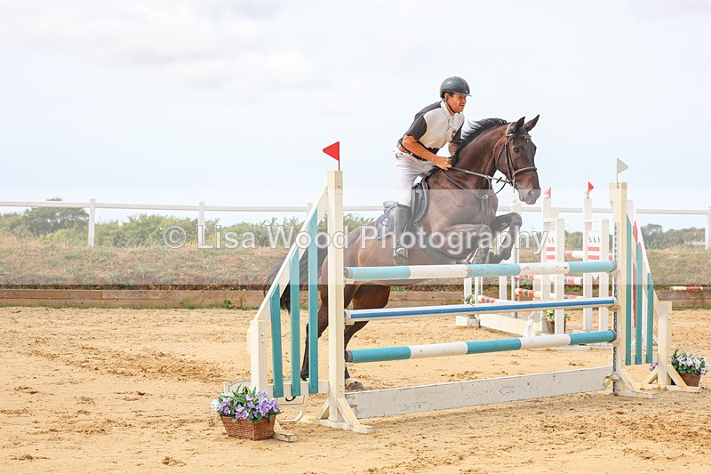 3E7A4401 - Class 8: Senior Foxhunter/1.20 open