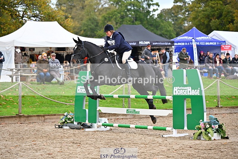 251026A-104108-23692 - D-343-Georgina.Owen