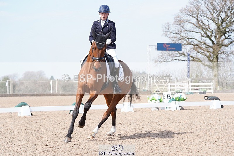 250403-124214-01949 - 036-Abbie.Newbury-Seagry.Viceroy