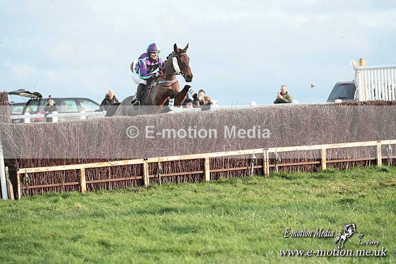 PtP 141225  2393 - New Forest Hounds PtP Larkhill 14/12/25