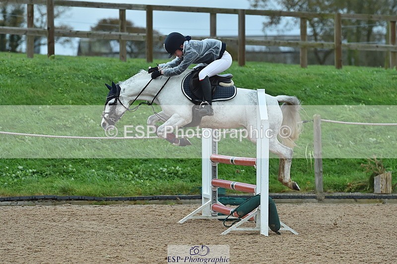 231119A-132912-05985 - Sun Cls 26 Springboard 128cm & 138cm