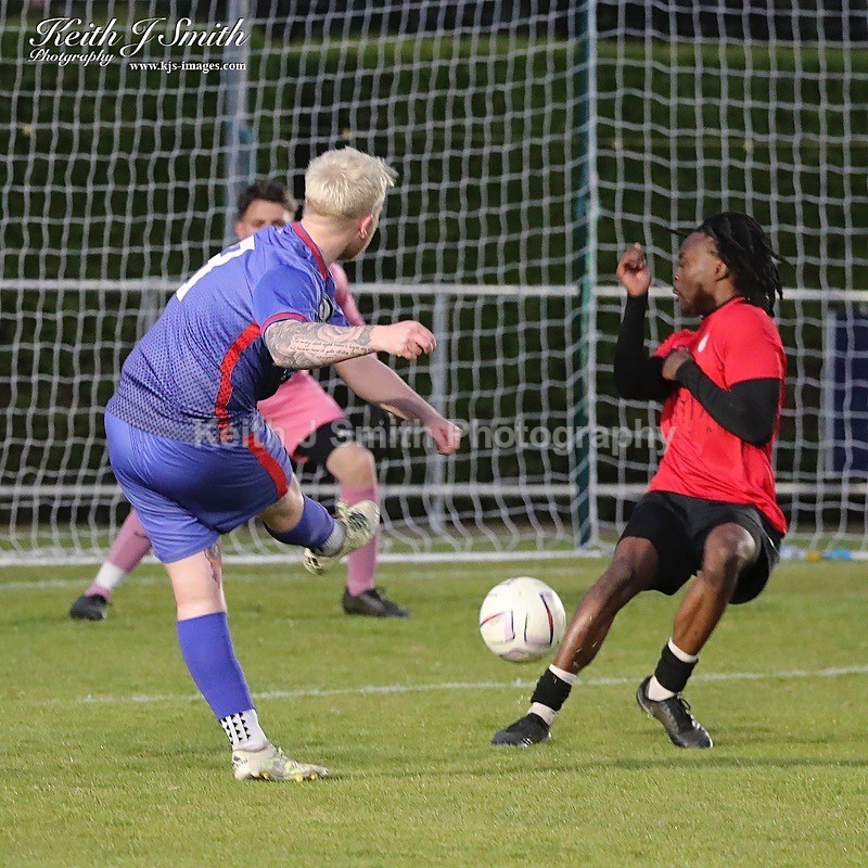 9KJS9466 - AFC Spinney Reserves vs Alba Eagles.