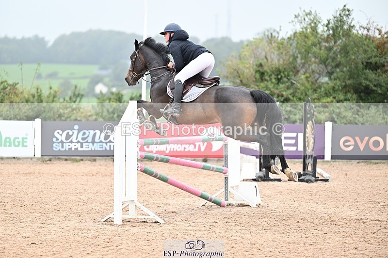 250917-130750-00584 - Cls 4 Newcomers and 1.10m Open