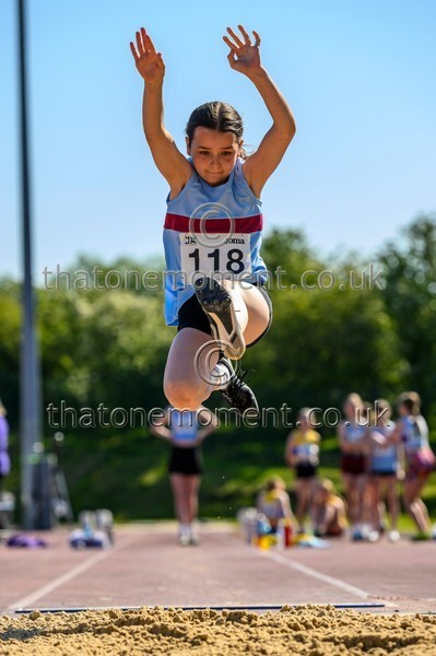 West25Sat-919081 - Field Female