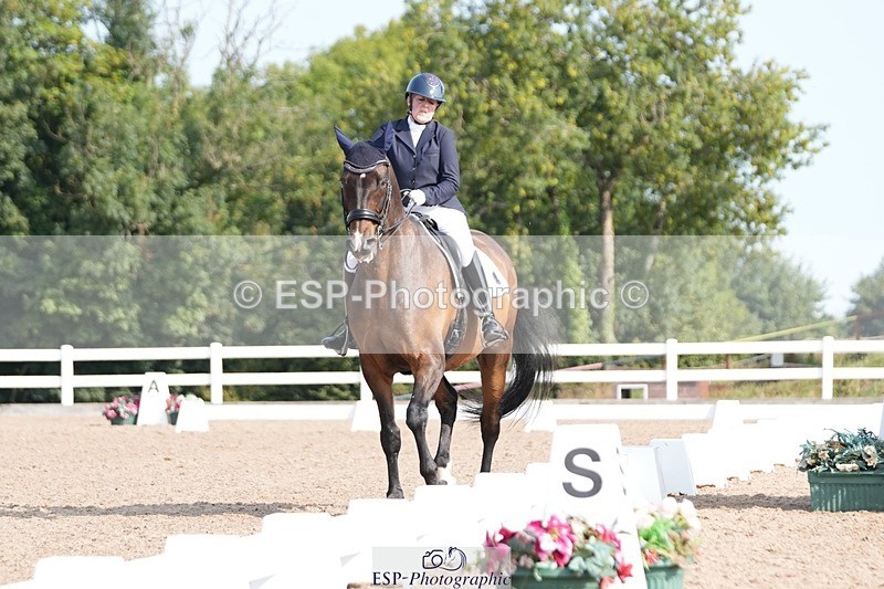 250815-101157-00357 - 008-Deborah.NewmanLegolas