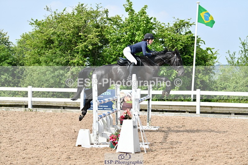 240511A-111023-11993 - Cls 29 1.05m National Am Quali