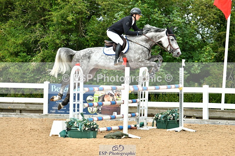 230721A-102106-05094 - Cls 30, 6 Yr Olds 1.20m