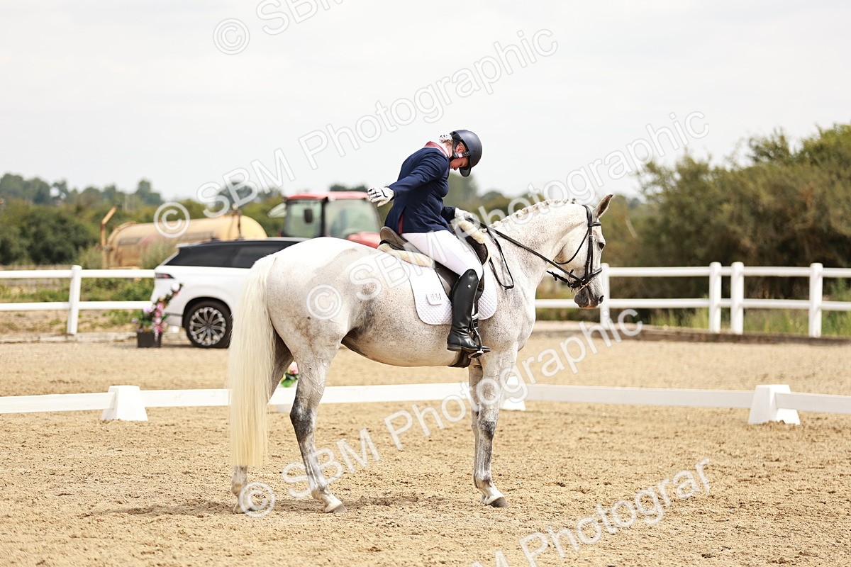 SBM_003018 - Class 6 - Novice 6 Silver - 11.34-12.20