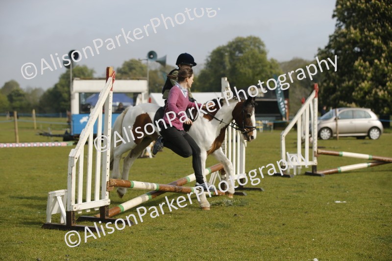 20260426-1007 - Class 1 - Mini Jumping - Lead rein or Assisted