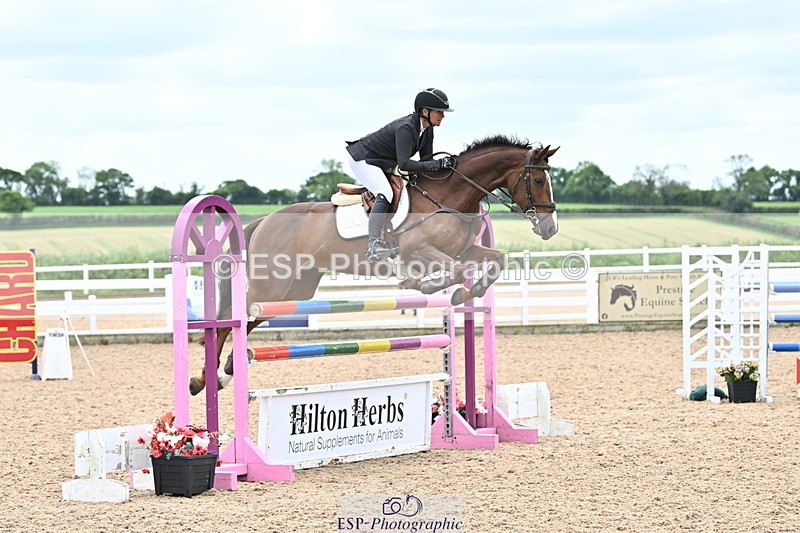 240523A-125759-01852 - Cls 4 Snr 1.20m Open