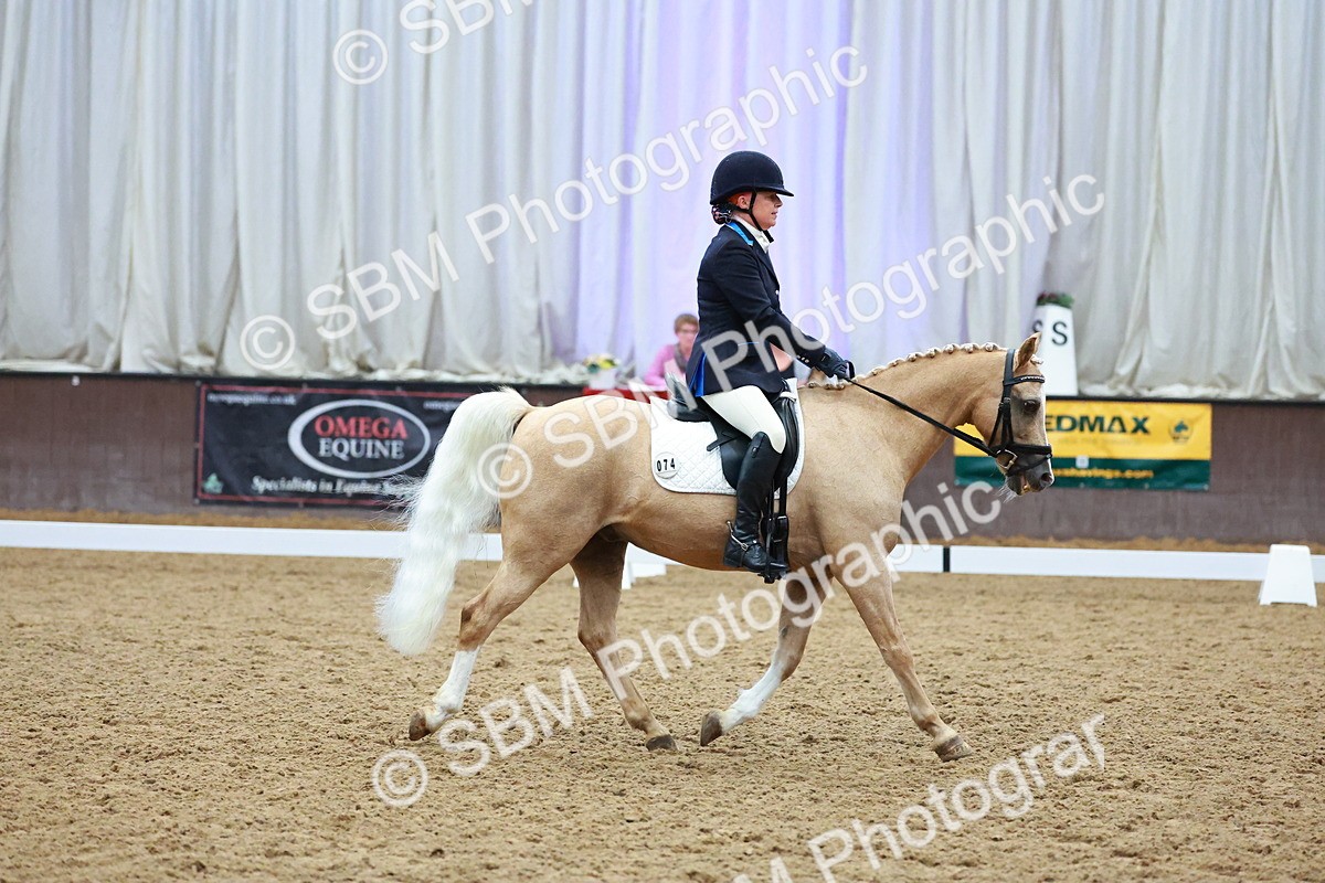 SBM_004318 - Class 12 - E2 Championship - 14.50-15.53