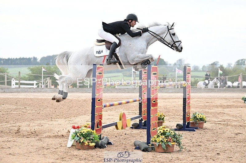 250425-171126-10886 - Cls 6 - 2 Star Medium Tour