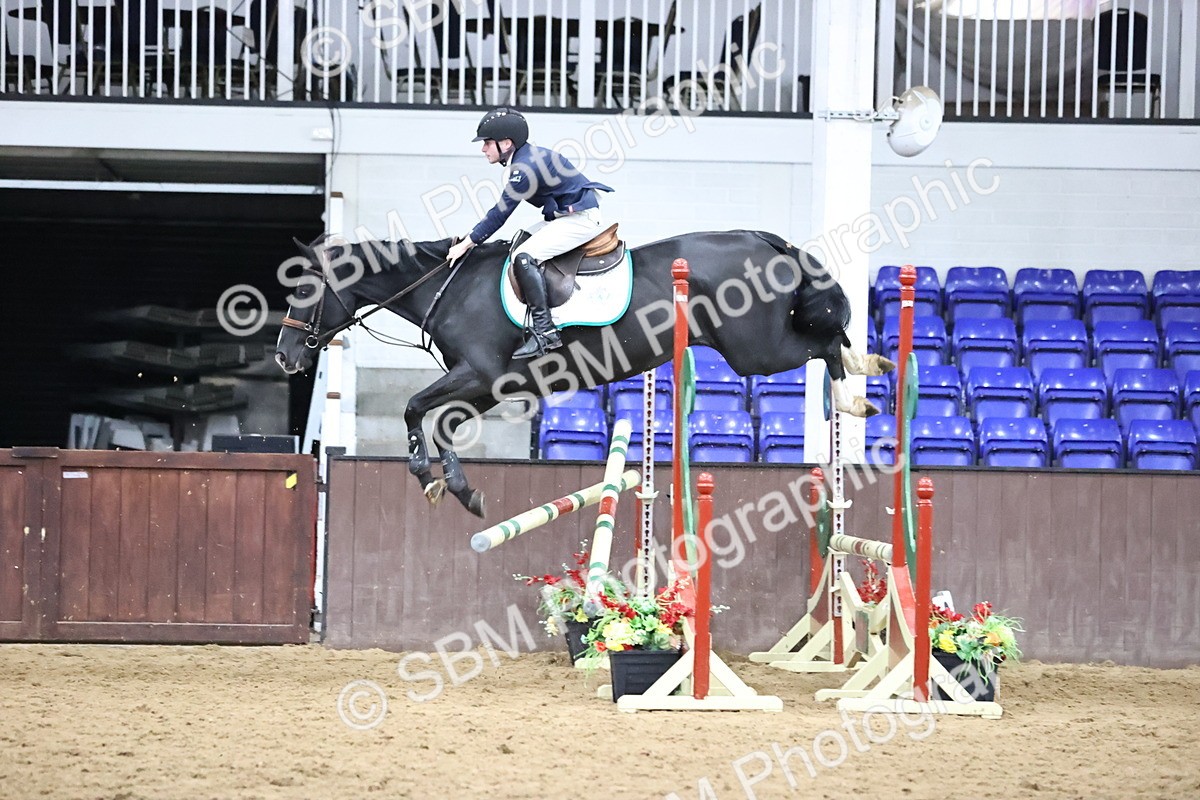 SBM_002059 - Class 4 - Senior Newcomers - 1.10m Open