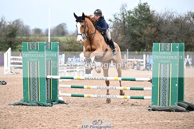 251205-103114-00236 - Cls 2 Snr British Novice and 90cm