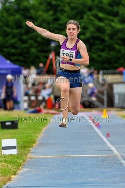 Sen25SAT-926267 - Field Female Set Two