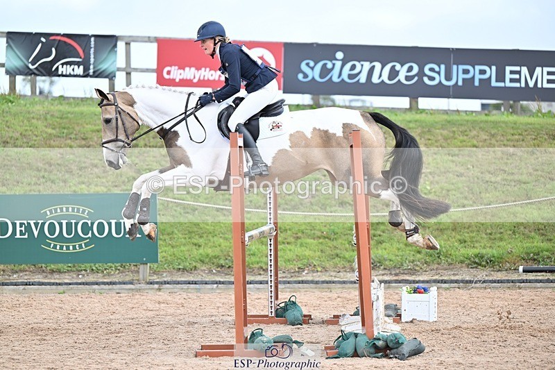 250831-122000-08203 - H-376-Chloe.Robinson