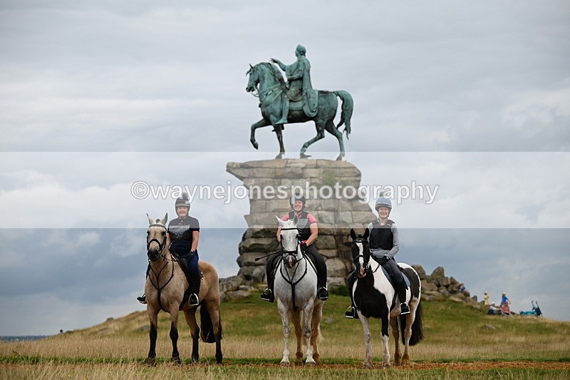 DSC_5377 - Time at Statue 11:46 to 12:16