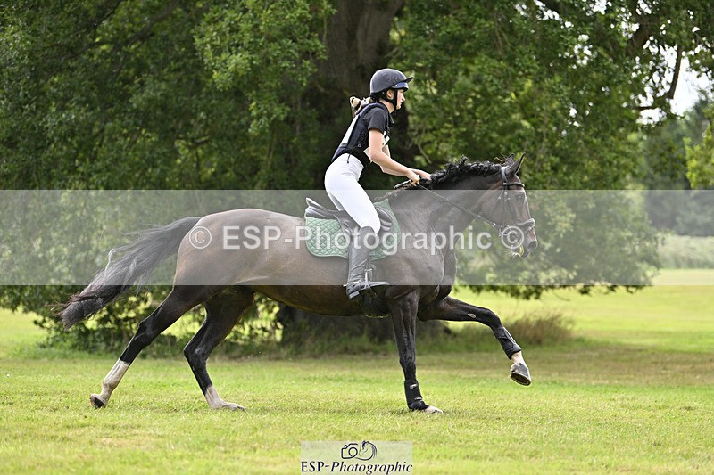 240825X-153315-36071 - 80cm XC 15.30 to 16.30