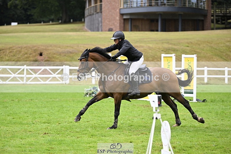 250831A-134947-10561 - Cls 37 Snr 1.35m Grand Prix