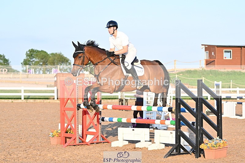 240625A-201108-01453 - Cls 09 & 10 100cm