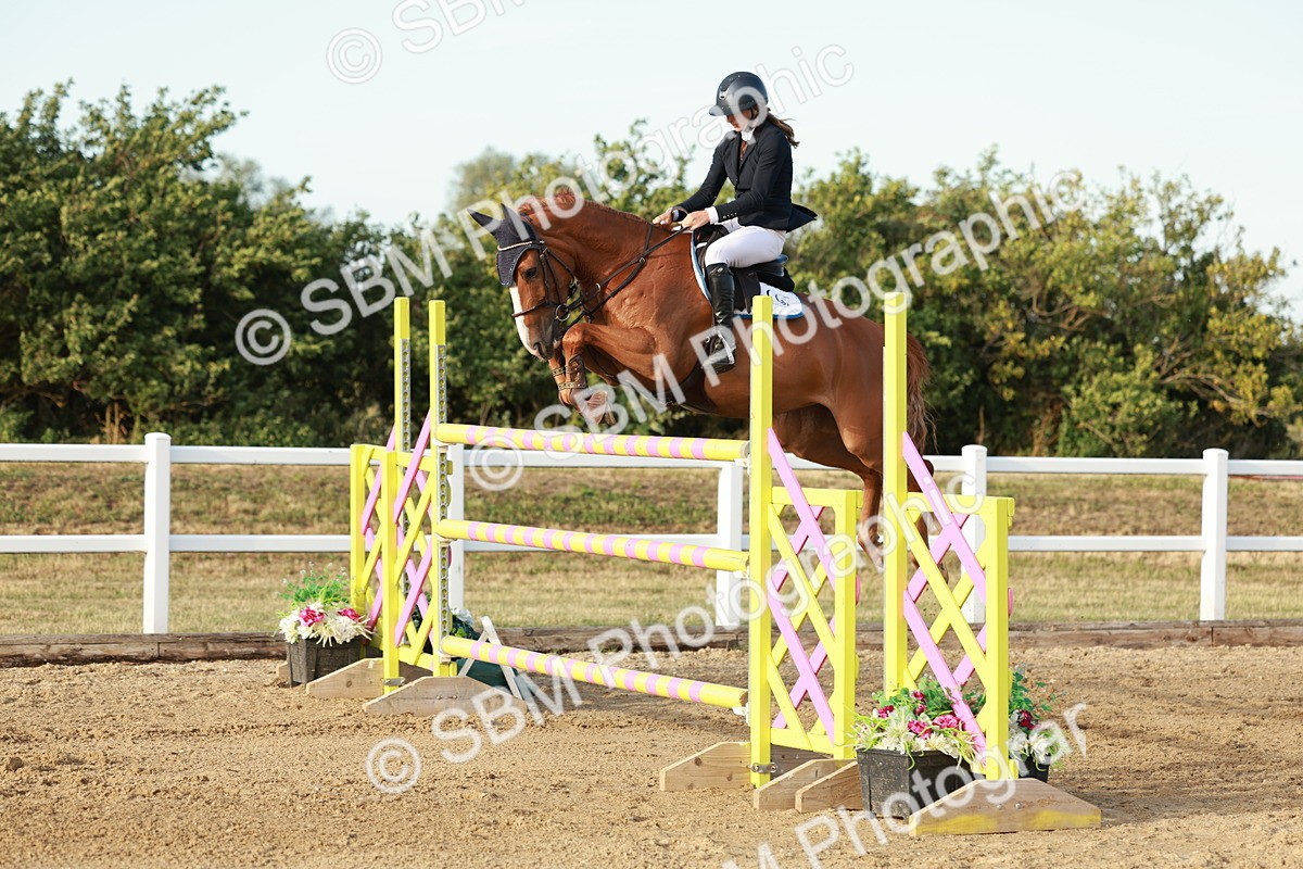 SBM_009043 - Class 6 - National 1.30m 1.40m Open Handicap