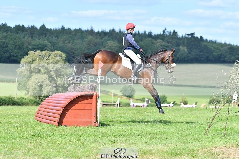 240803-164354-09792 - 271-Rosie_Bradley-Hole-OUT_OF_THE_BLUE_XIV