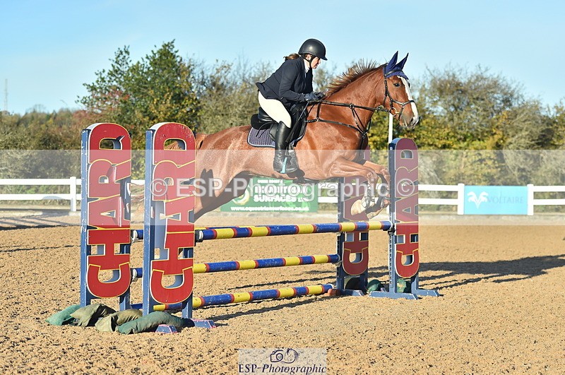 231111A-024332-01242 - Cls 9 British Novice & 90cm Open