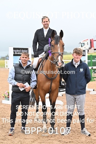 BPP_0107 - CLASS 24 SUN Redpost Equestrian Senior Foxhunter/1.20m Open