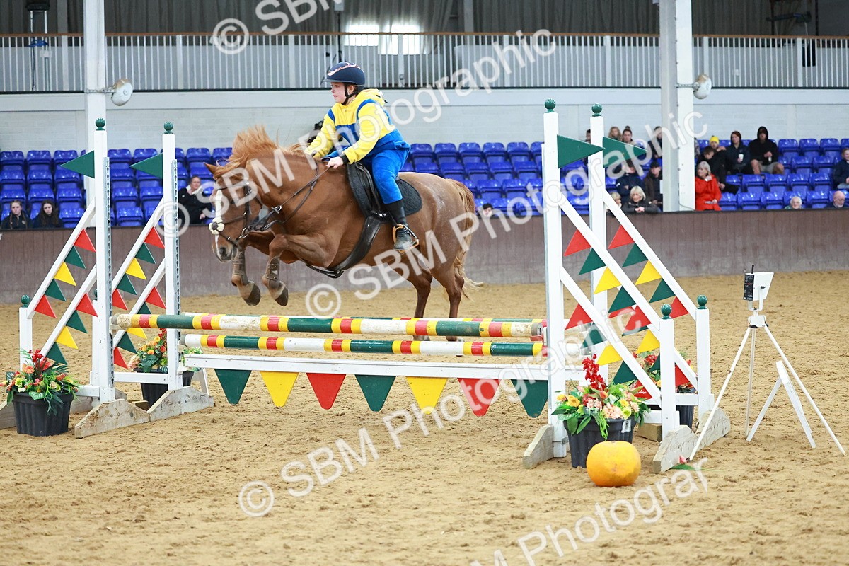 SBM_002892 - Class 4 - Pairs