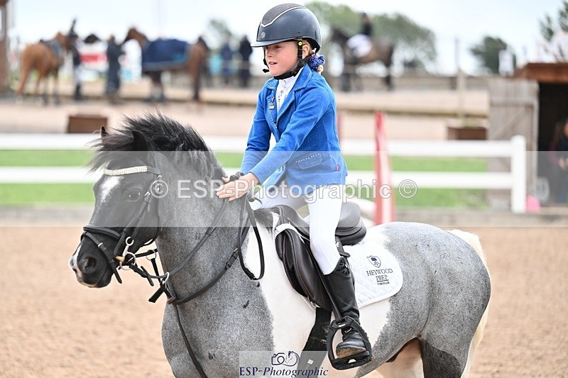 250920-102513-00229 - Cls 20+21 Club and Schools 60cm