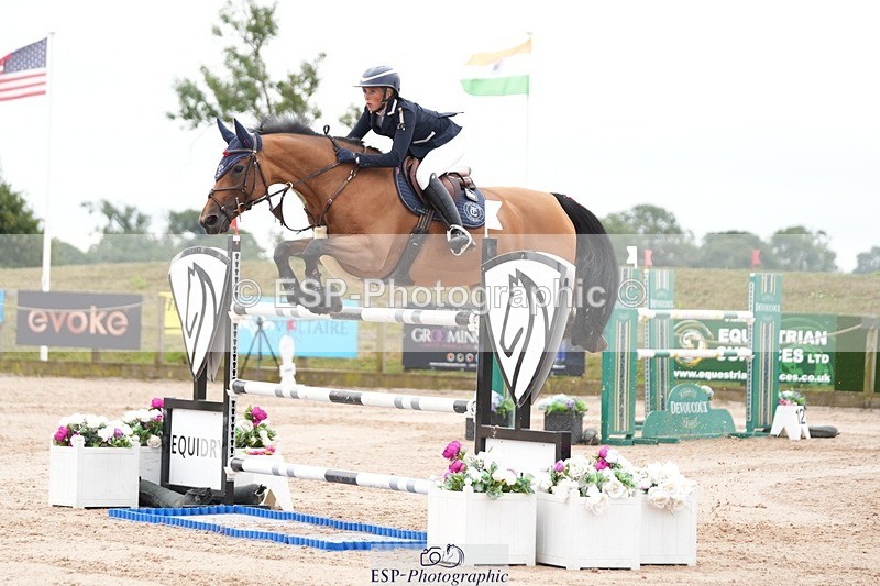 250718-112914-10028 - Cls 2, 3 Star Small Tour Break til End