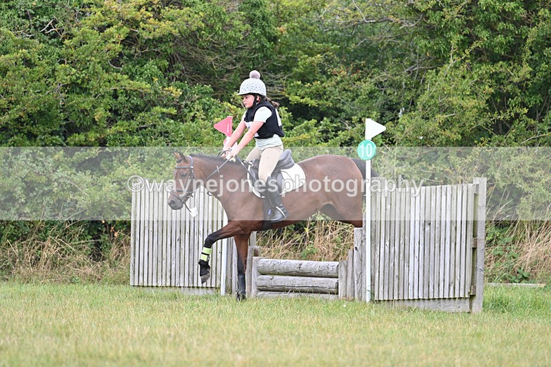 WJ7_5989 - 40cm XC Time 10:57 to 11:30