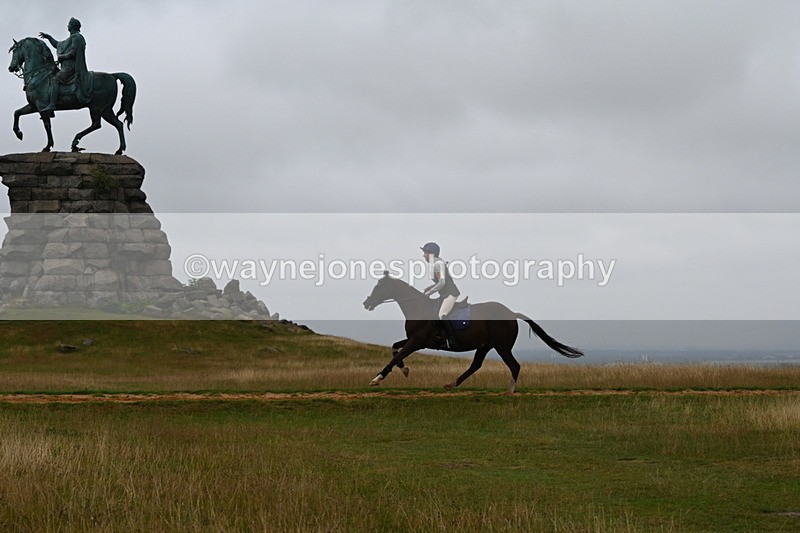 DSC_0043 - Time at Statue 09:51 to 10:54