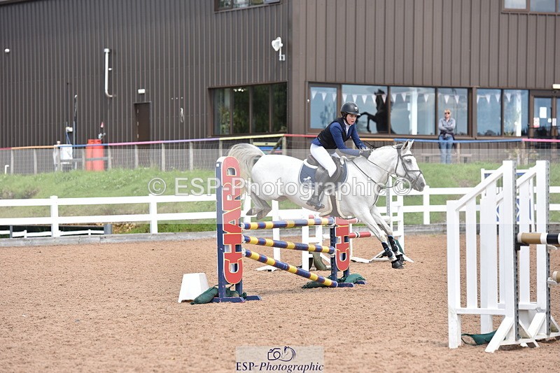 230806A-140156-02297 - Cls 21 Pony Newcomers & 1m Open