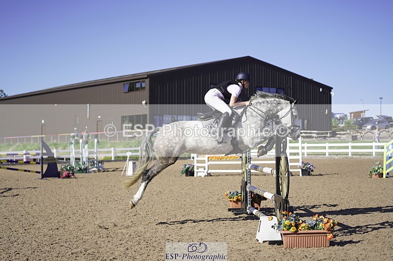 230624A-175238-02856 - Cls 33 1.05m Amateur Quali