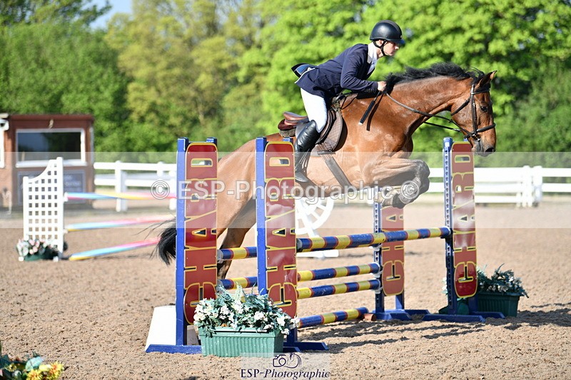 240512A-081912-16818 - Cls 39 British Novice and 90cm Open