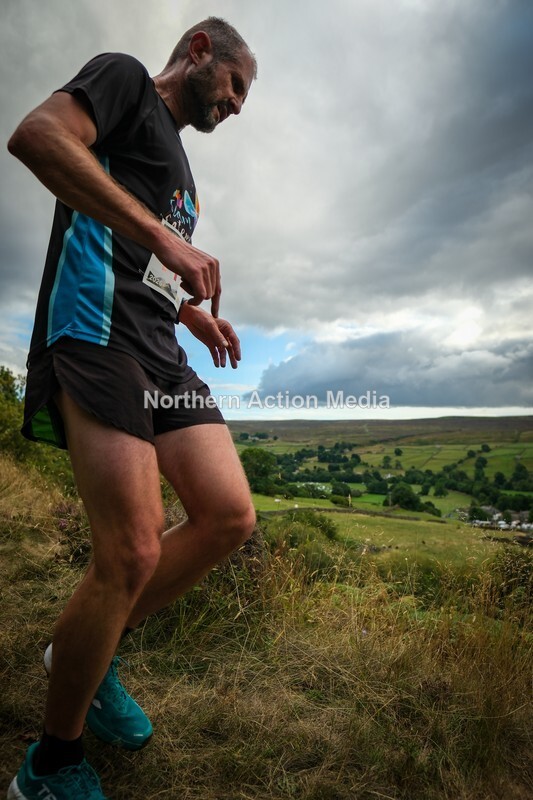 DSCF5329 - Reeth Fell race seniors